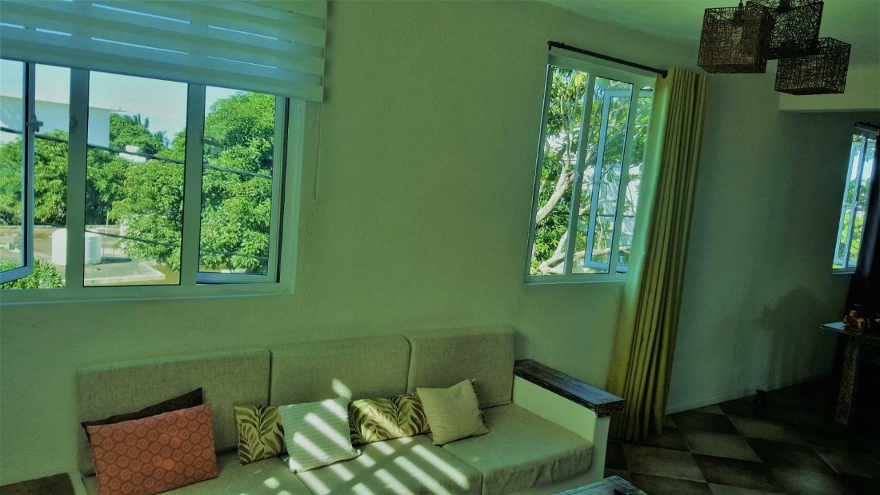 Appartement Blue Coast Mahébourg Екстериор снимка