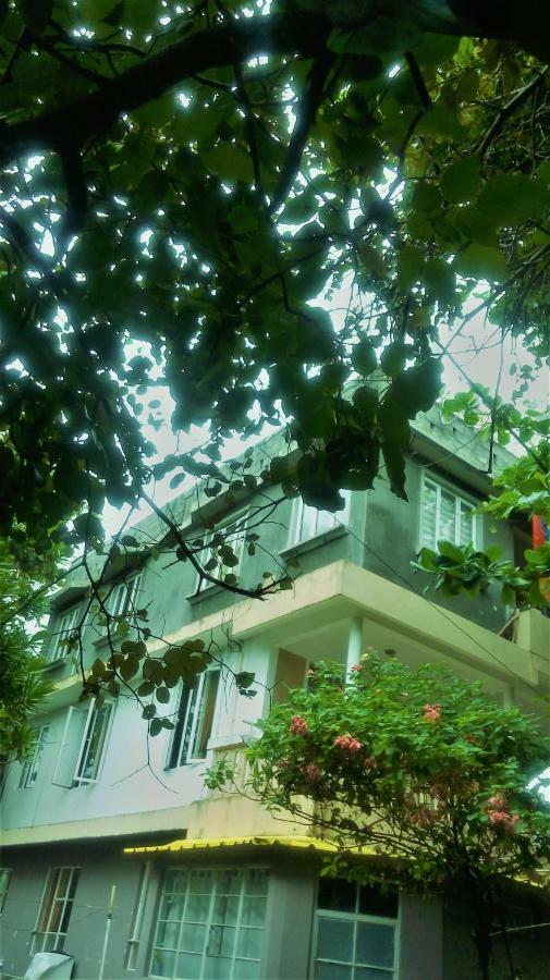 Appartement Blue Coast Mahébourg Екстериор снимка