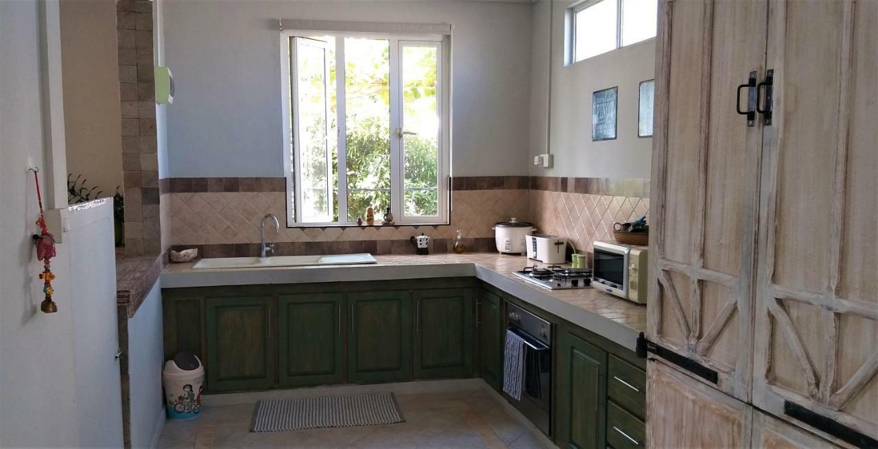 Appartement Blue Coast Mahébourg Екстериор снимка